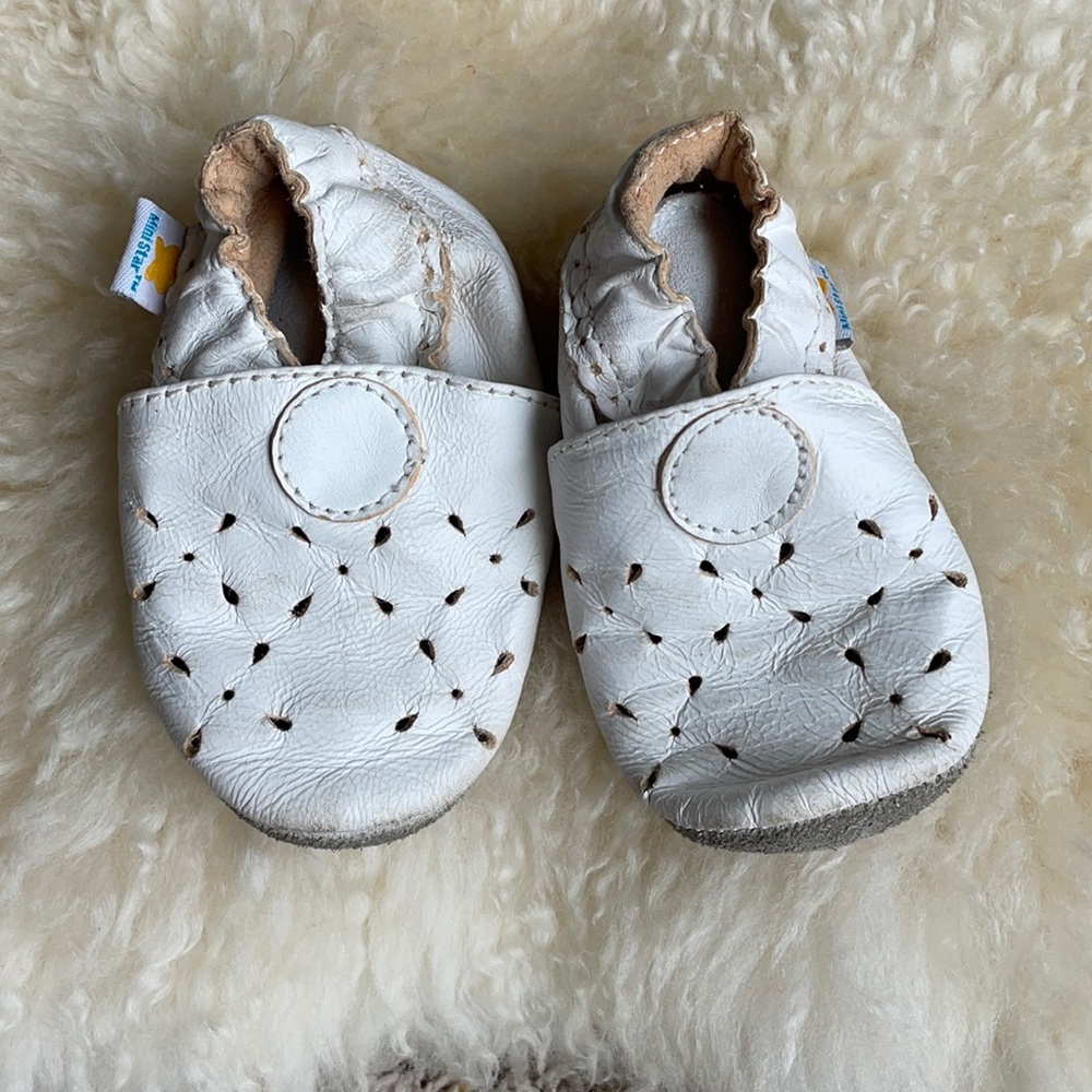 Ministar white cutout leather baby shoes Small
